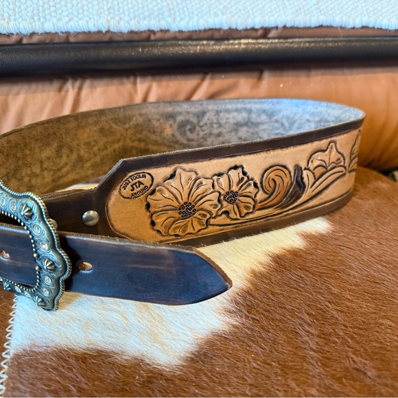 Embellished Leather Belt with bronze Buckle main image 4